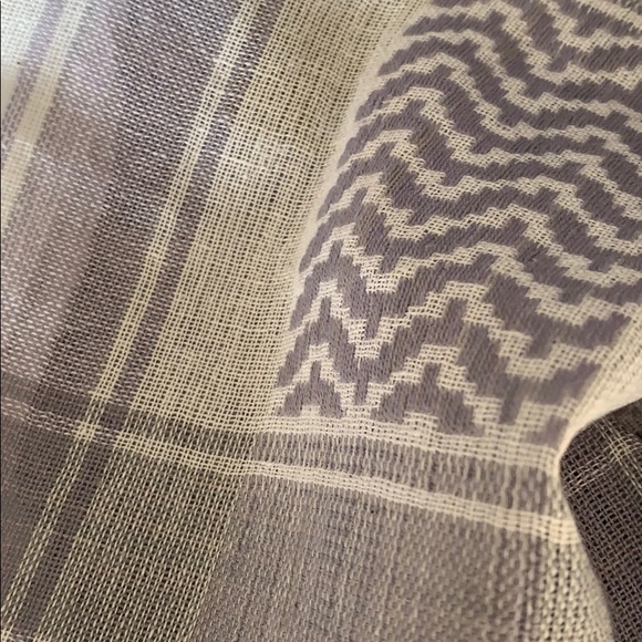 J.Crew Large Woven Summer Scarf White & Lavender - Picture 4 of 4